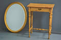 Tobaksbord af fyr og ovalt spejl i forgyldt ramme 2