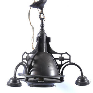 TAKLAMPA, Vvitmetall, Jugend, 1900-talets första hälft.