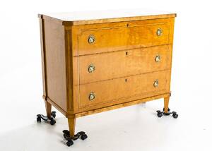 BYRÅ, Gustaviansk stil, 1900 - tal