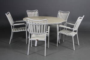 Daneline Havemøbler. Rundt havebord samt fem armstole, artwood6