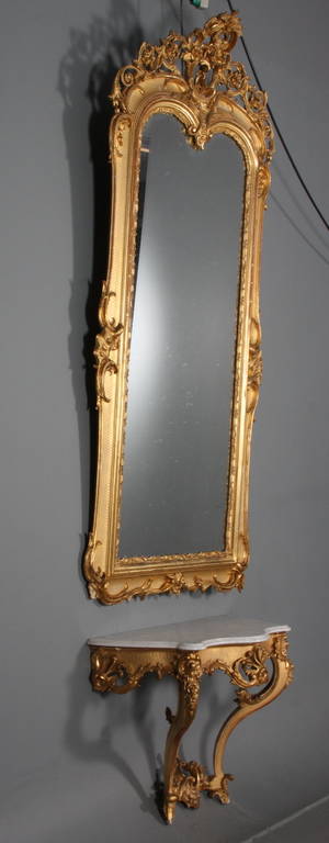 Ny rococospejl med tilhørende konsol. 2