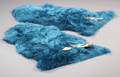 Auskin. To New Zealandske lammeskind. Farve Frosty blue. 2