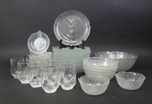 48 delar med glasservis - Löven 