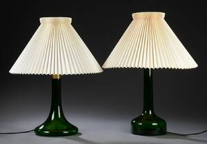 Holmegaard for Le Klint. Par bordlamper af glas 2