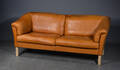 2½-pers sofa, cognacfarvet skind, ben af bøg