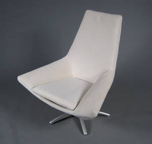 Moderne design hvilestol - Creme Denne auktion er annulleret - se nu vare 1937373