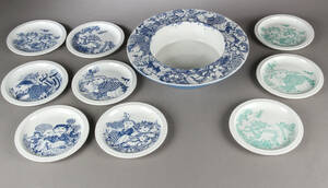 Bjørn Wiinblad. Stor skål med tallerkner 10