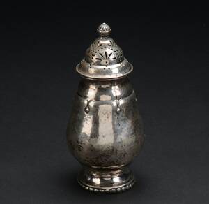 Strøbøsse af sølv, 1924 