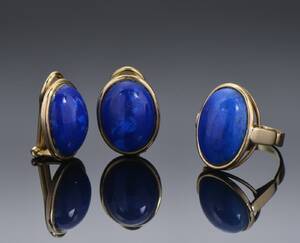 Smykkesæt af 18 kt guld med lapis lazuli 