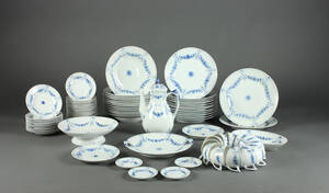 Bing  Grøndahl, Empire spise- og kaffestel, porcelæn 71
