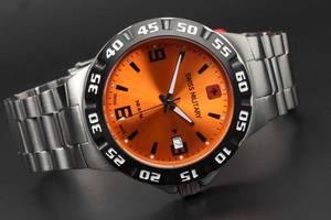 Swiss Military Hanowa, model Racer, herrearmbåndsur.