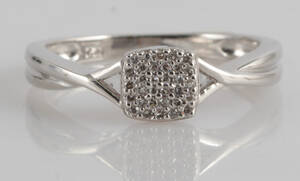 Ring in 18k with diamonds 0.10ct
