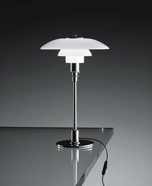 Poul Henningsen. PH 32 bordlampe