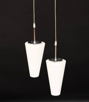 2 taklampor, opalglas