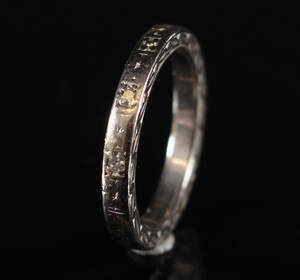 Ring af 14 kt. hvidguld med diamanter