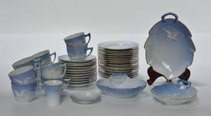 Bing Grøndahl. Måge kaffestel af porcelæn. 43