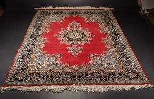 Persisk Kerman 223 x 314 cm.