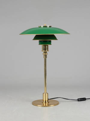 Poul Henningsen. PH 32 bordlampe