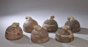 Seks københavnerlamper, produceret af Philips Danmark, af patineret glasfiber. Ø 38 cm. 6