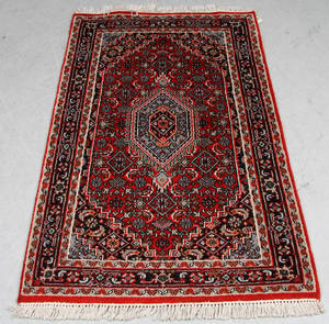 Kashmir Sarouk 93 x 148 cm.