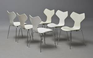Arne Jacobsen. Sæt på seks Grand Prix stole, model 3130 6  