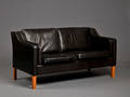 Dansk møbelproducent. To-pers. sofa