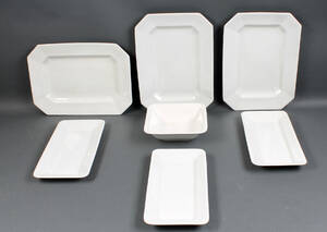 Samling porcelæn fra Københavns Fajancefabrik 1922-1930