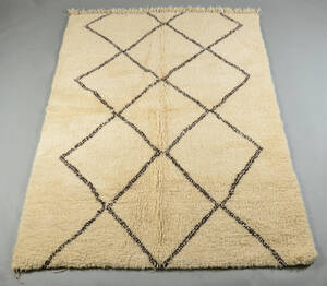 Marokkansk Berbertæppe 244x173 Denne vare er sat til omsalg under nyt varenummer 4524370