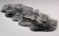 Forligger af australsk lammeskind - premium skind. Farve Steel