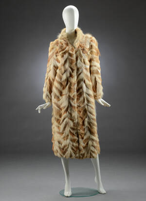 Pelskåbe af ræv, ca. str. 3840