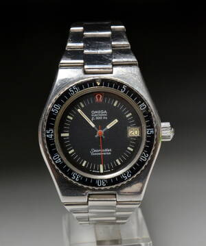 Omega Electronic f300 Hz Seamaster Chronometer herrearmbåndsur af stål Denne vare er sat til omsalg under nyt varenummer 4276877