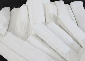 Parti lakan med spets