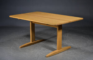 Børge Mogensen, Shakerbord af massiv eg