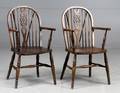 Par wheelback armchairs, elmetræ 2