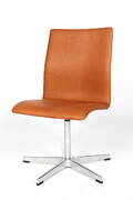 Arne Jacobsen Oxford - lavrygget kontorstol. Cognac farvet anilin læder. 