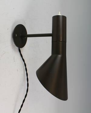 Arne Jacobsen, Wandleuchte Modell AJ-50 für Louis Poulsen