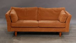 Dansk møbelproducent. 3-pers. sofa 