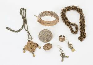 Bronsmycken 8st, Finland