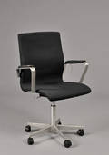 Arne Jacobsen. Oxford kontorstol, model 3273