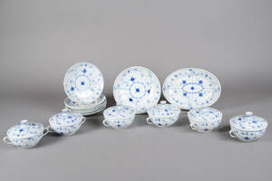 B  G, Copenhagen. Suppenservice für 6 Personnen 20.