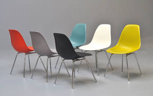 Charles Eames. Sæt på seks multicolor skalstole, model DSX. 6