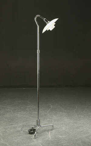 Standerlampe monteret med PH 32 skærmsæt