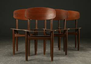 Børge Mogensen. Fire stole, teak og eg, model 122 4