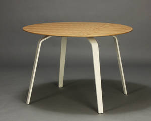 Jesper K. Thomsen. Spisebord model Float