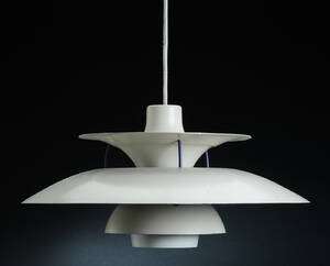 Poul Henningsen. PH 5 pendel, hvid