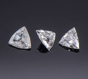 Trillantslebne diamanter, ca 0.37 ct
