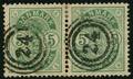 AFA 32 1882. Våbentype, 5 Øre, grøn, små hjørnetal par. Annulleret med nummerstempel 24 HELSINGØR.