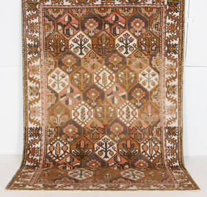 Persisk handknuten matta, Bakhtiari 292x206 cm Denna vara har satts till omförsäljning under nytt varunummer4078107