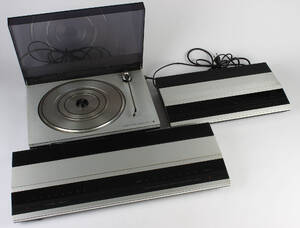 Bang  Olufsen.  3
