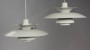 Poul Henningsen. Par PH5 Pendel, hvid 2